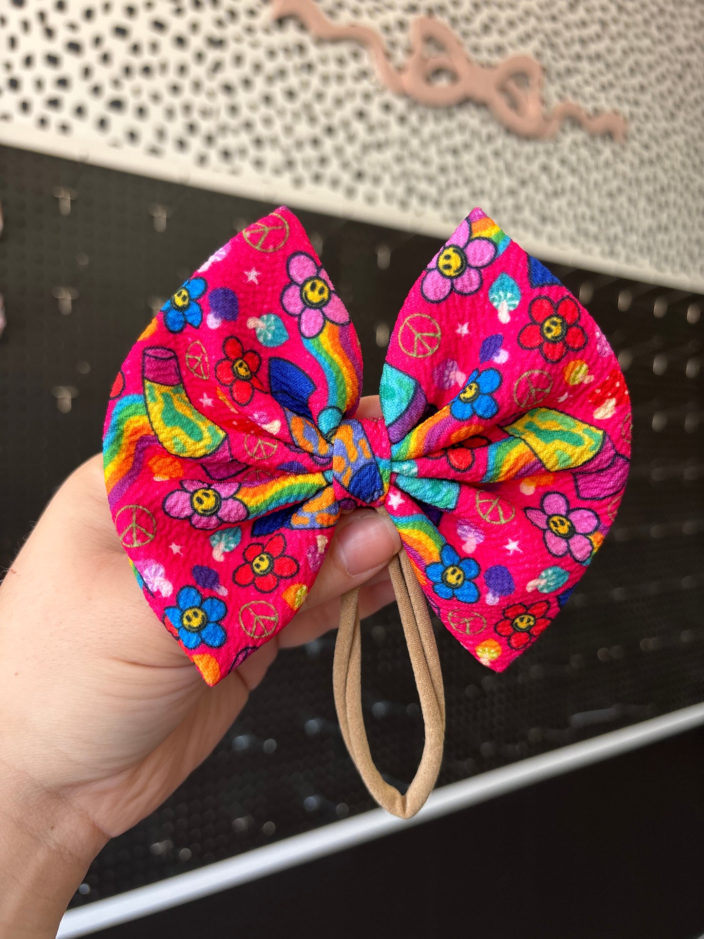 Lava lamps- regular bow