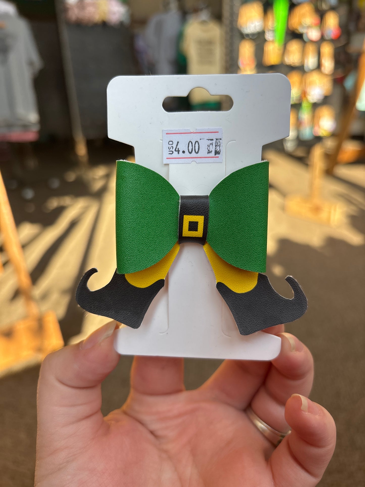 Elf faux leather bow- clip