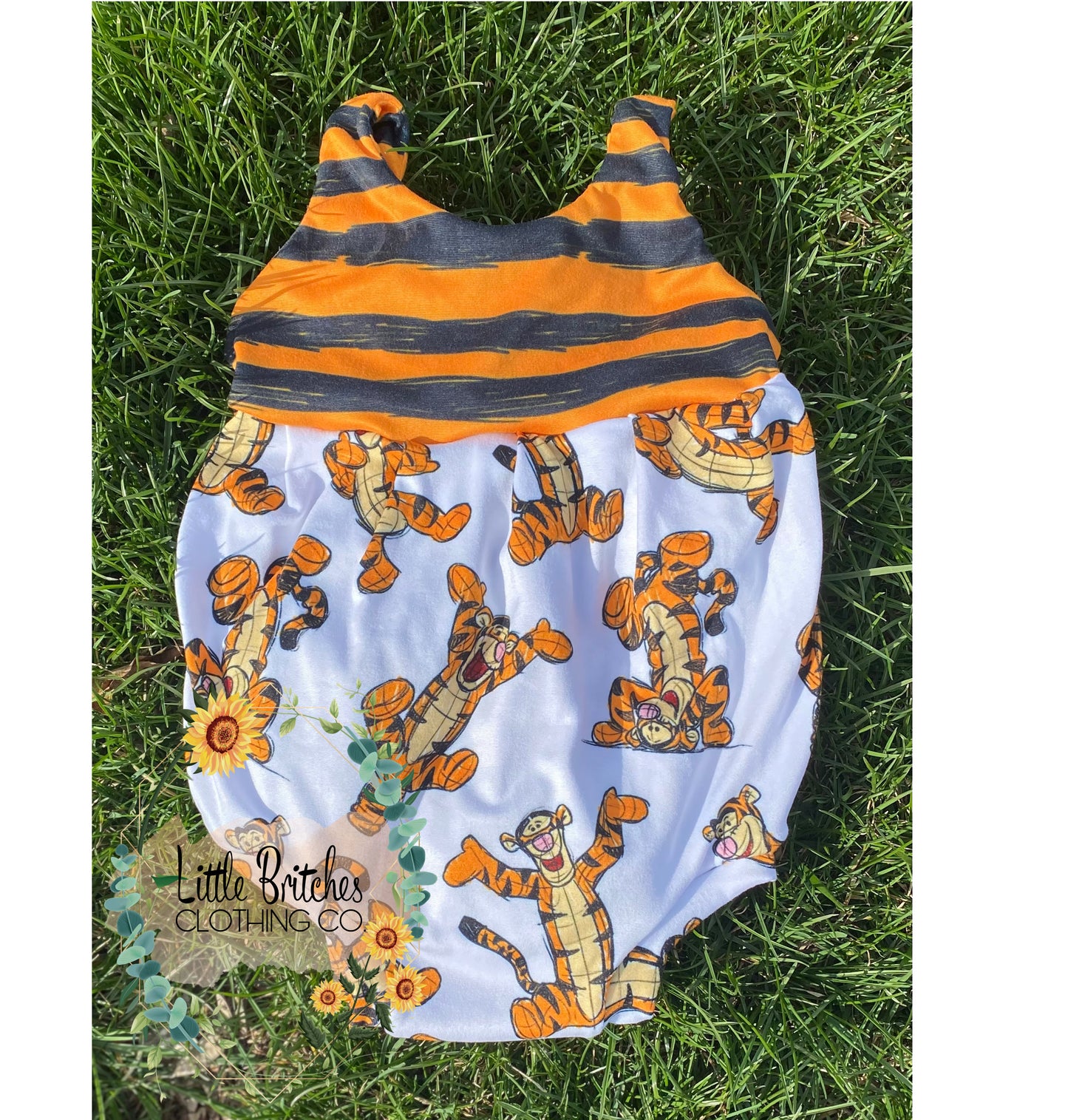 Short romper-PREORDER