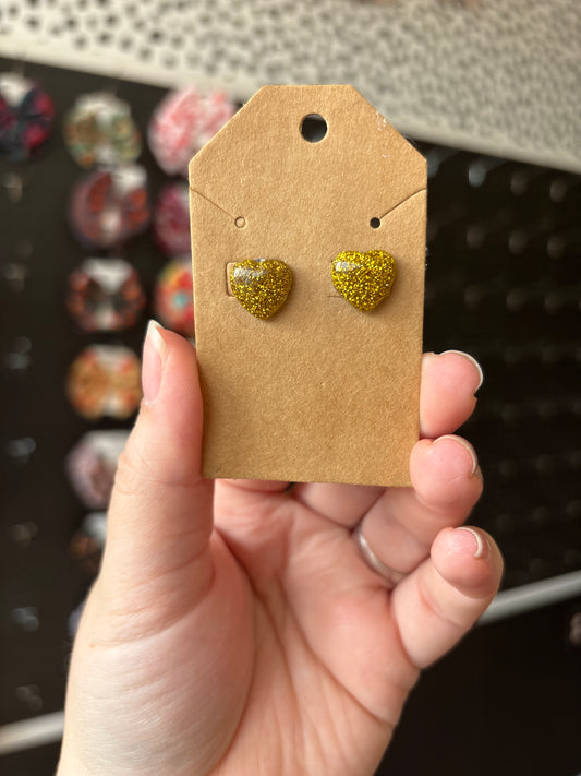 Gold glitter heart earrings