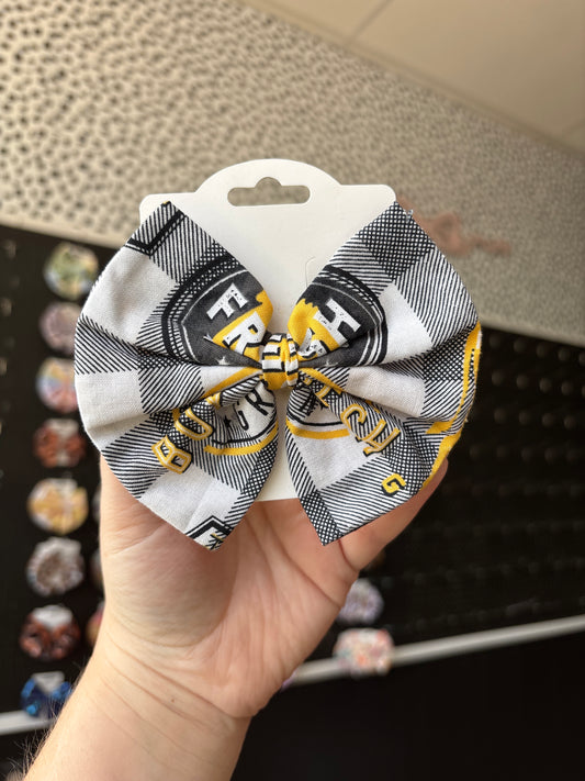 Farm fresh clip bow