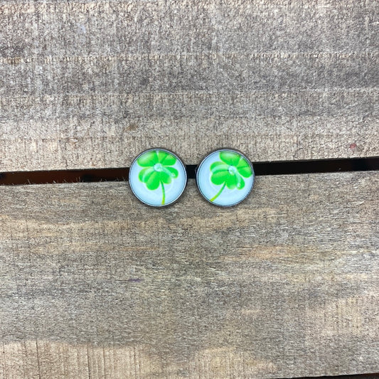 Clover 12mm earrings