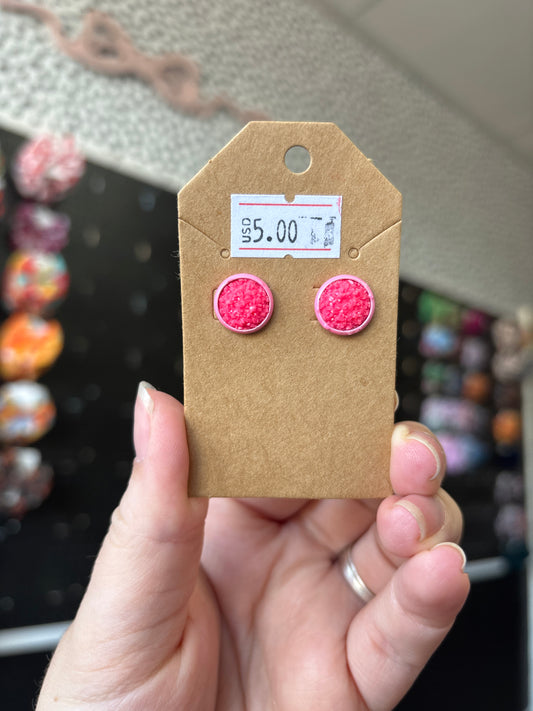 Hot pink Durzy 10mm earrings