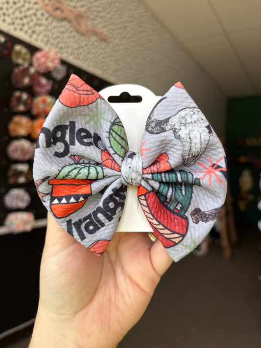 Wrangle regular bow