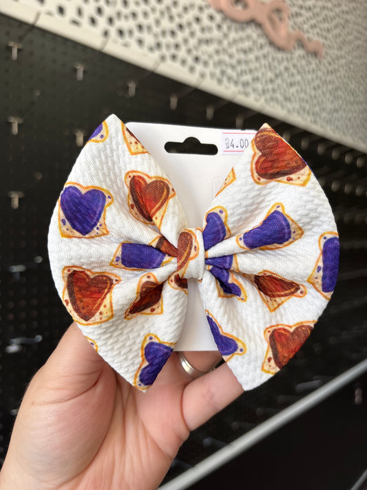PB&J-regular bow