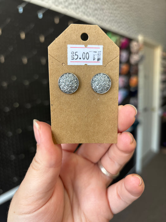 Silver Durzy 12mm earrings