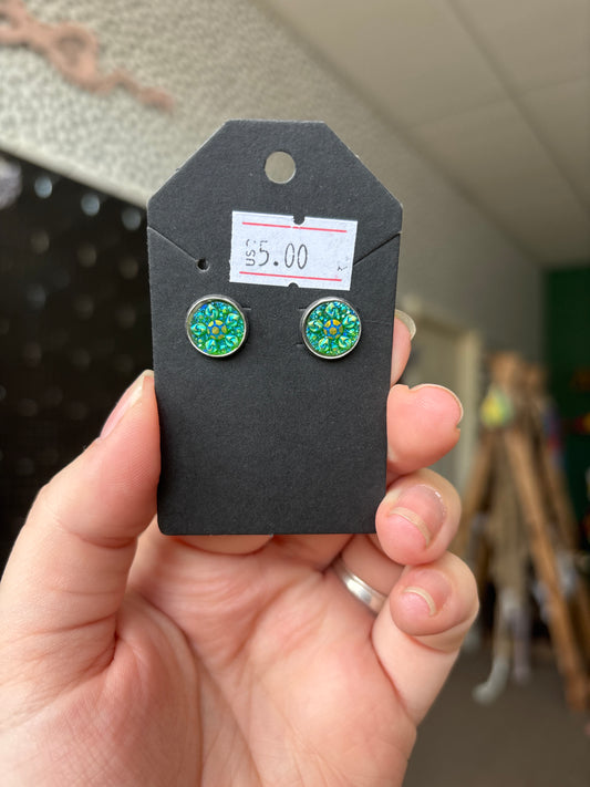 Green floral Durzy 10mm earrings