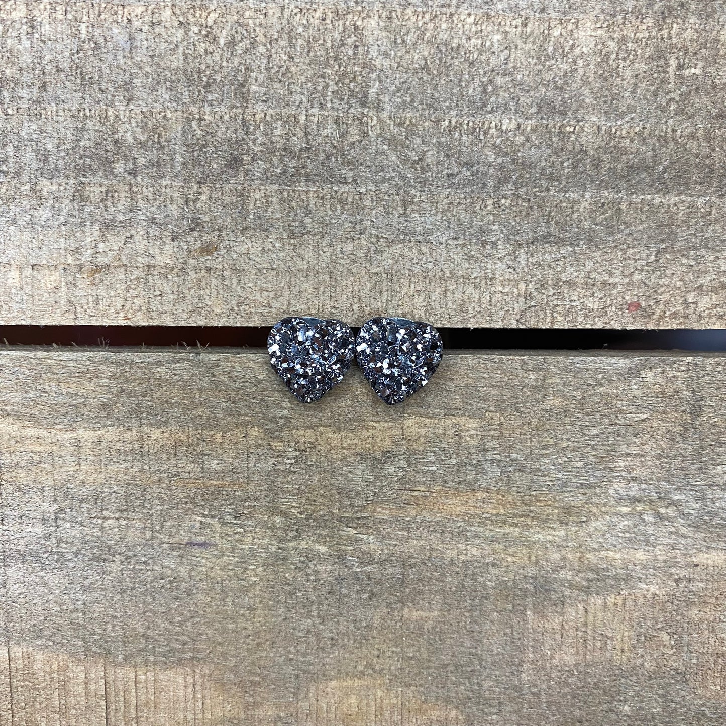 Gunmetal gray Durzy heart earrings