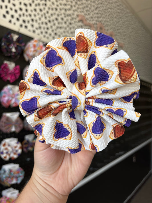 PB&J- shredded bow