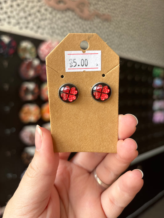Clover hearts 12mm earrings