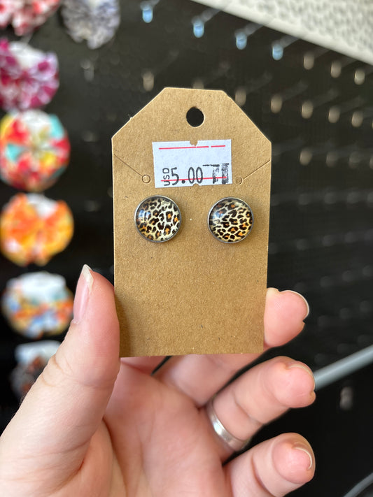 Cheetah 12mm earrings