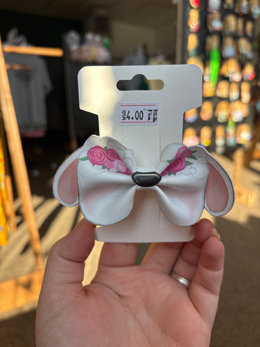 Lamb faux leather bow- clip