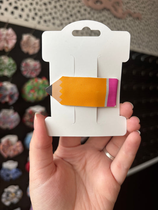 Pencil snap clip