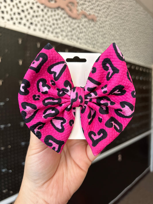 Valentines leopard- regular bow