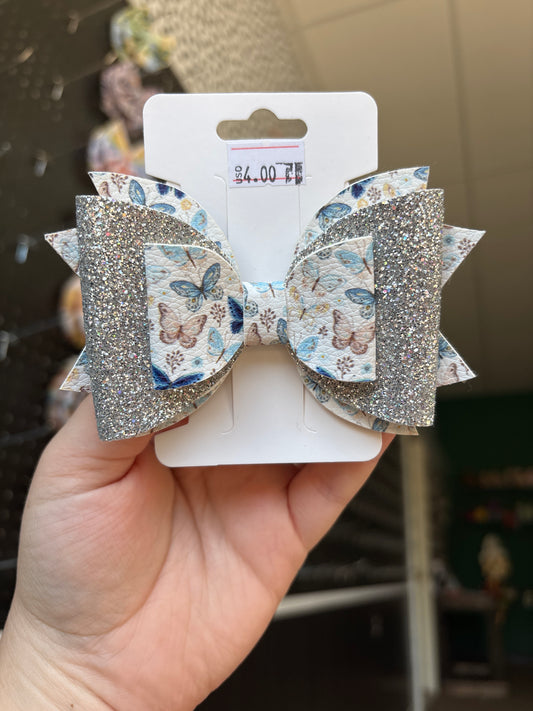 Butterfly- faux leather bows