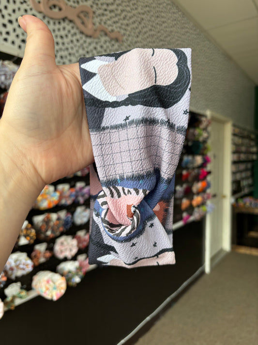 Goth girl twist wrap