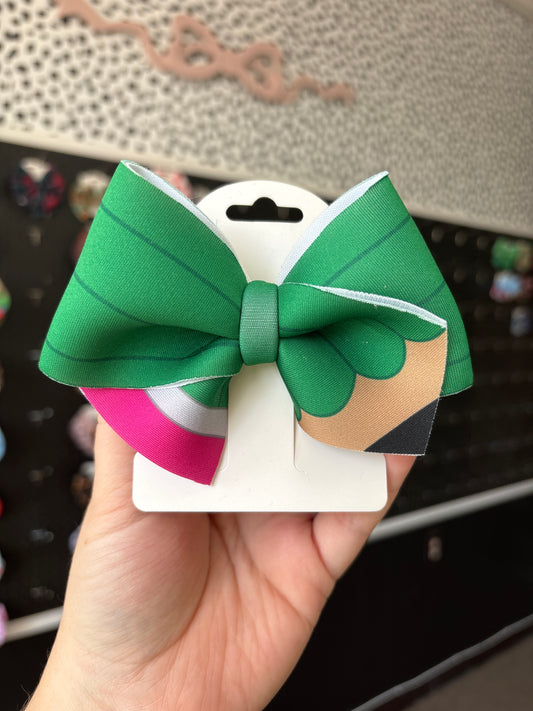 Green pencil clip bow