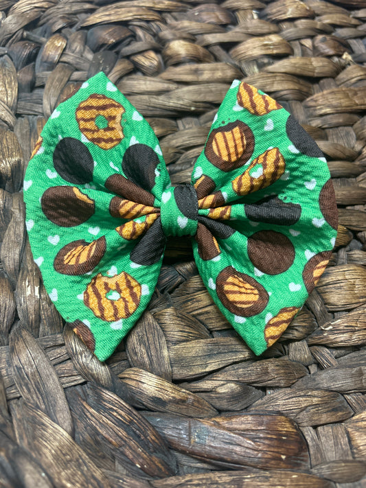 Cookie regular bow