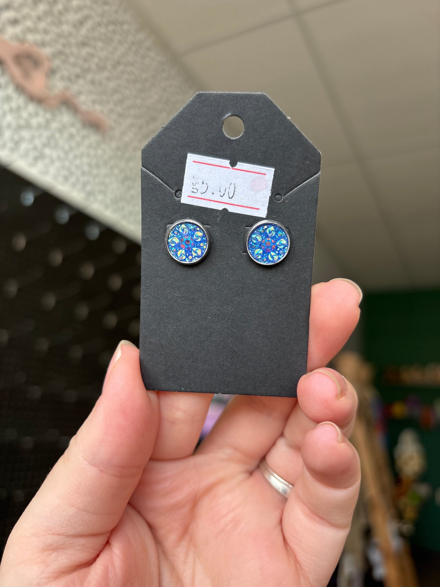 Blue floral durzy 10mm earring