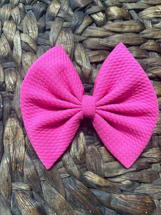 Hot pink regular bow