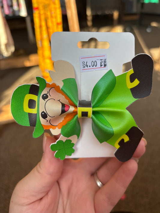 Leprechaun faux leather bow- clip