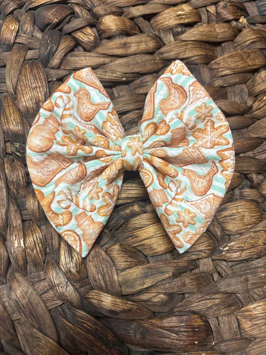 Gingerbread regular bow