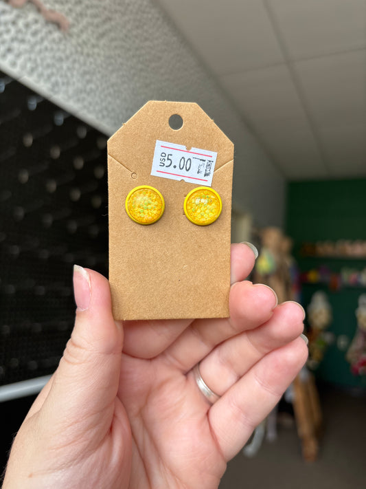 Yellow glitter 12mm earrings