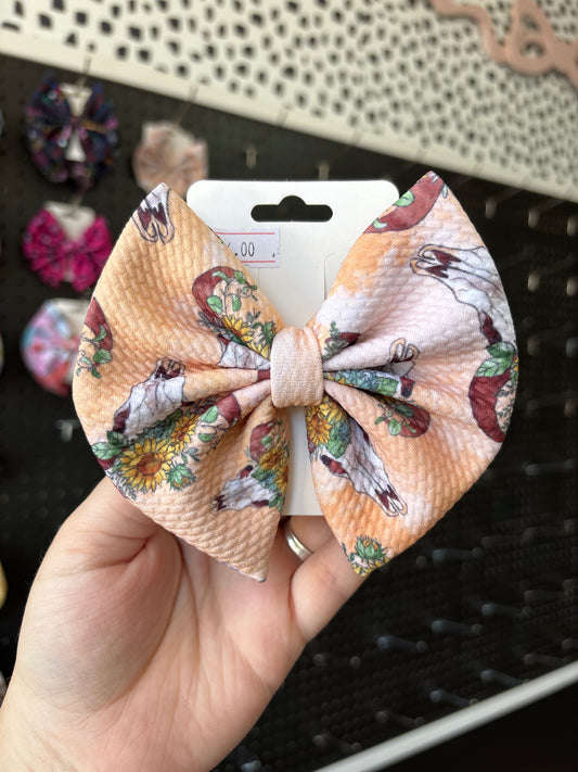 Floral cow skull- regular bow