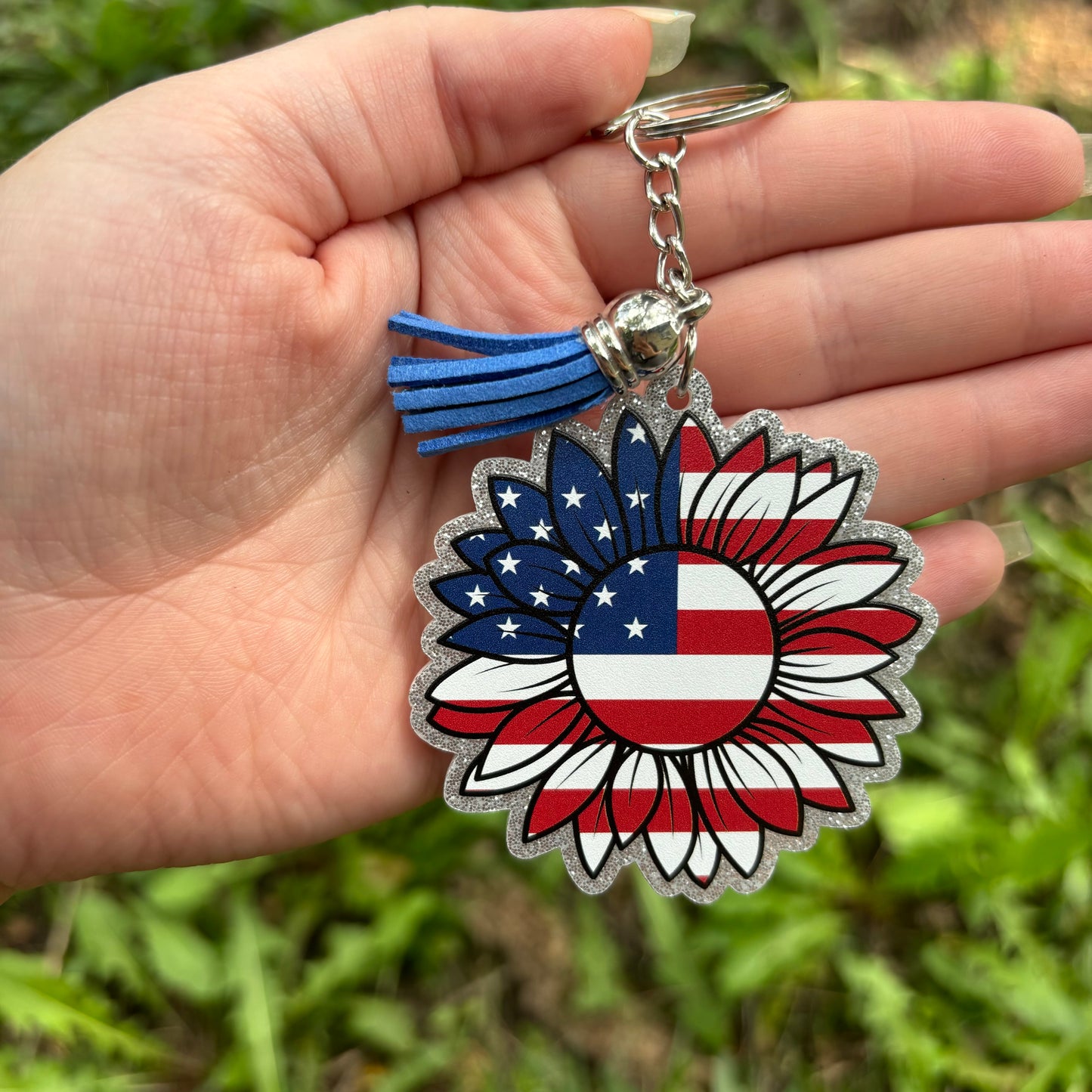 Flower/flag key chain