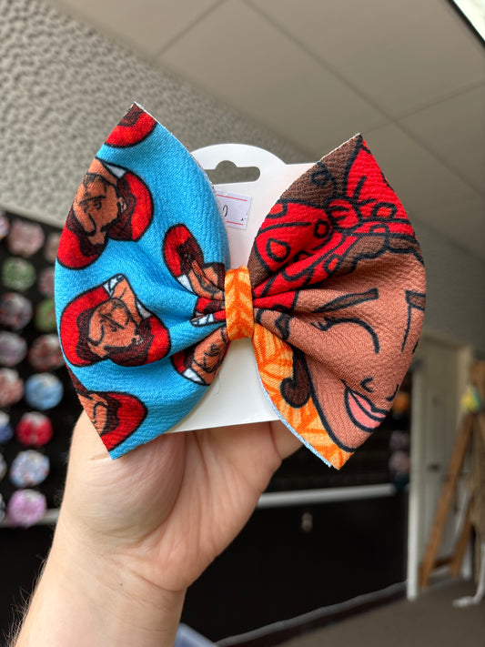 Dolores ￼two toned bow