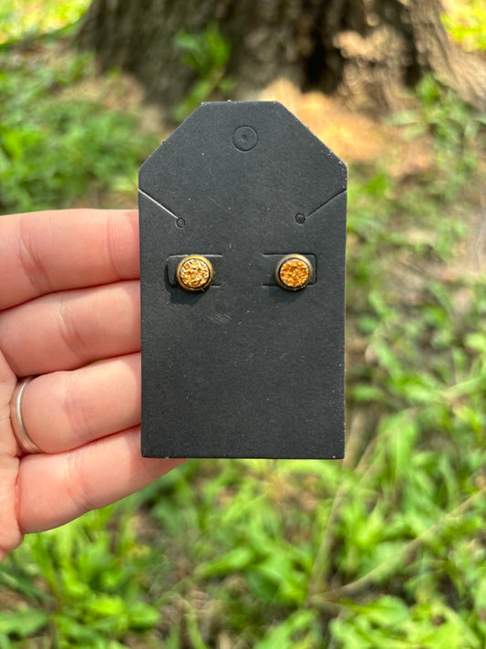 Burnt orange 6mm earrings