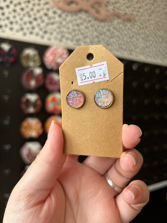 Icy peach durzy 12mm earring