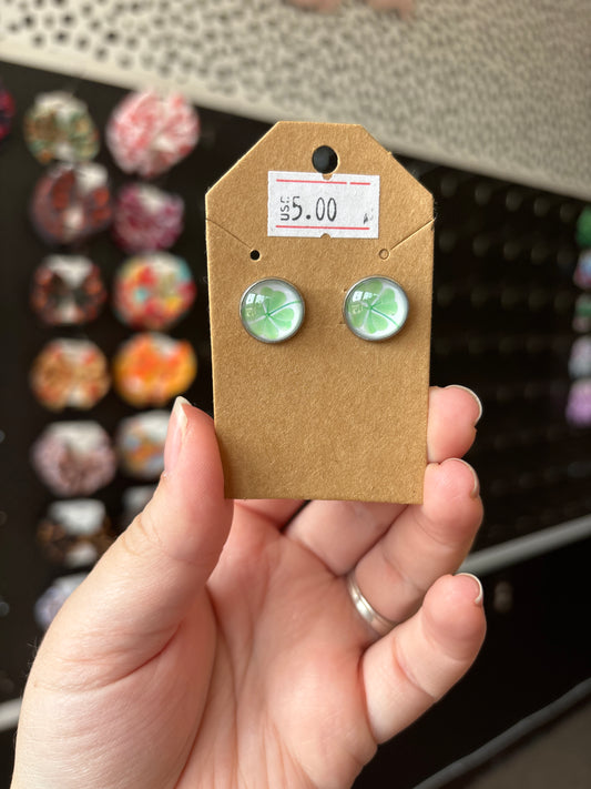 4 leaf clover 12mm earring