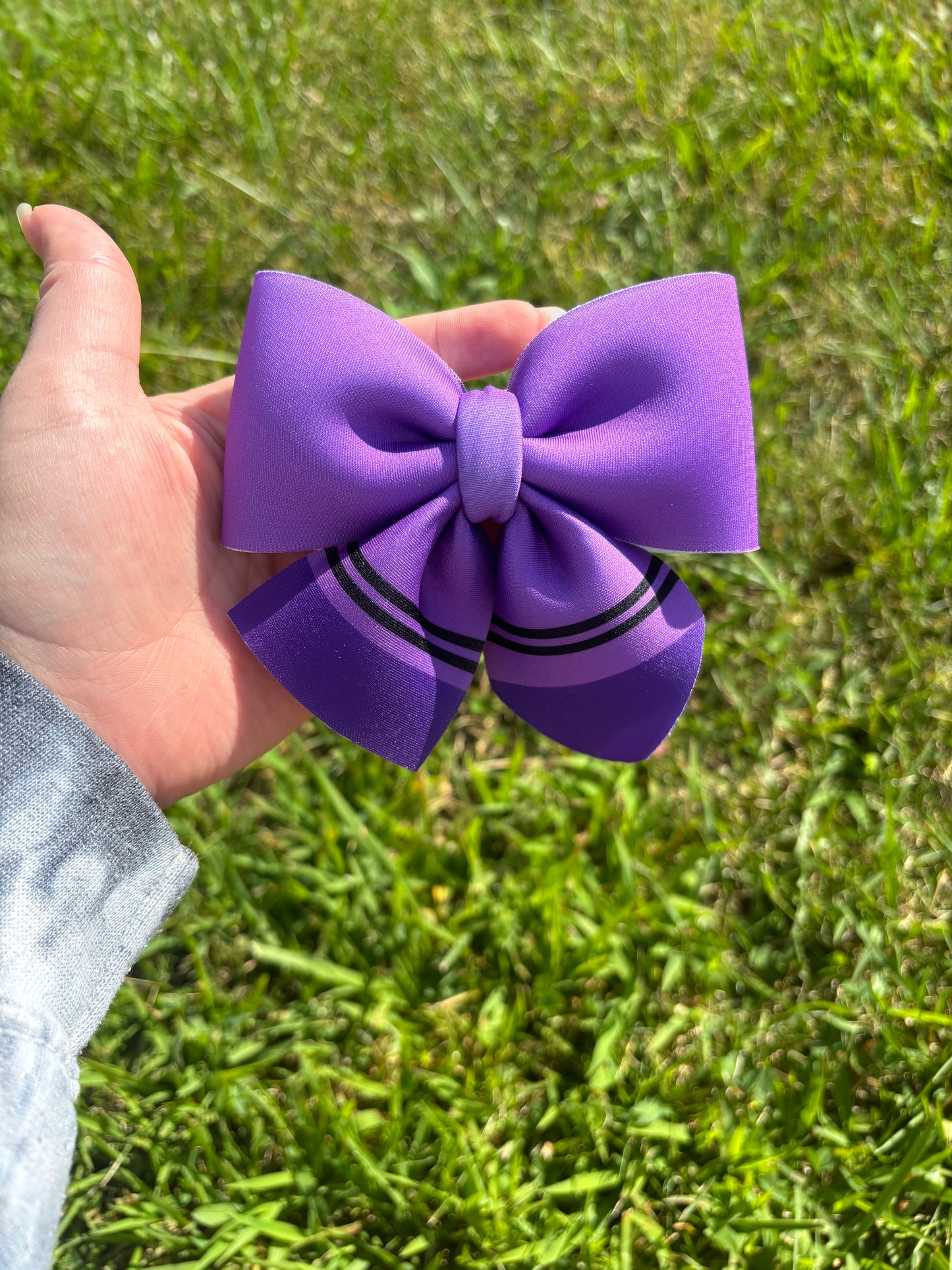 Purple crayon sailor clip bow