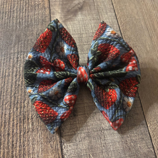 Embroidered strawberries- regular bow