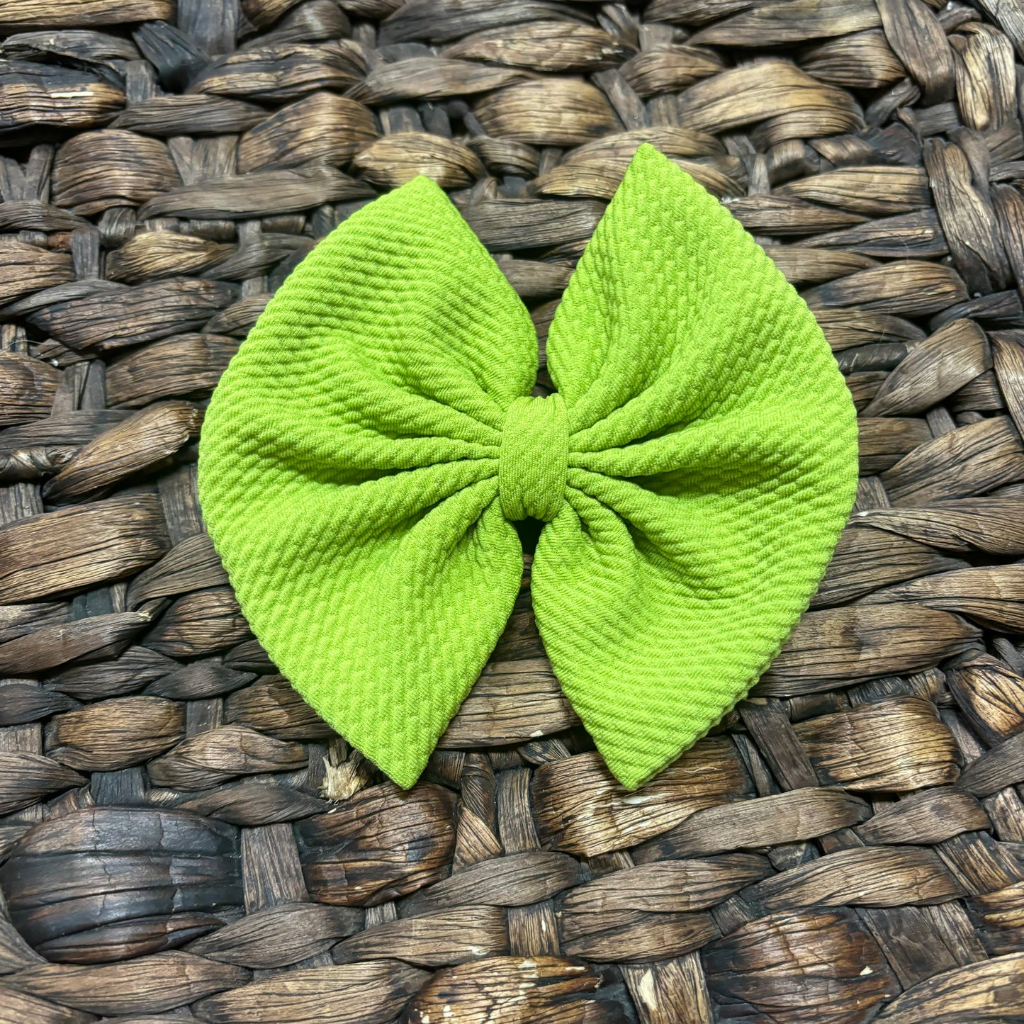 Chartreuse regular style bow