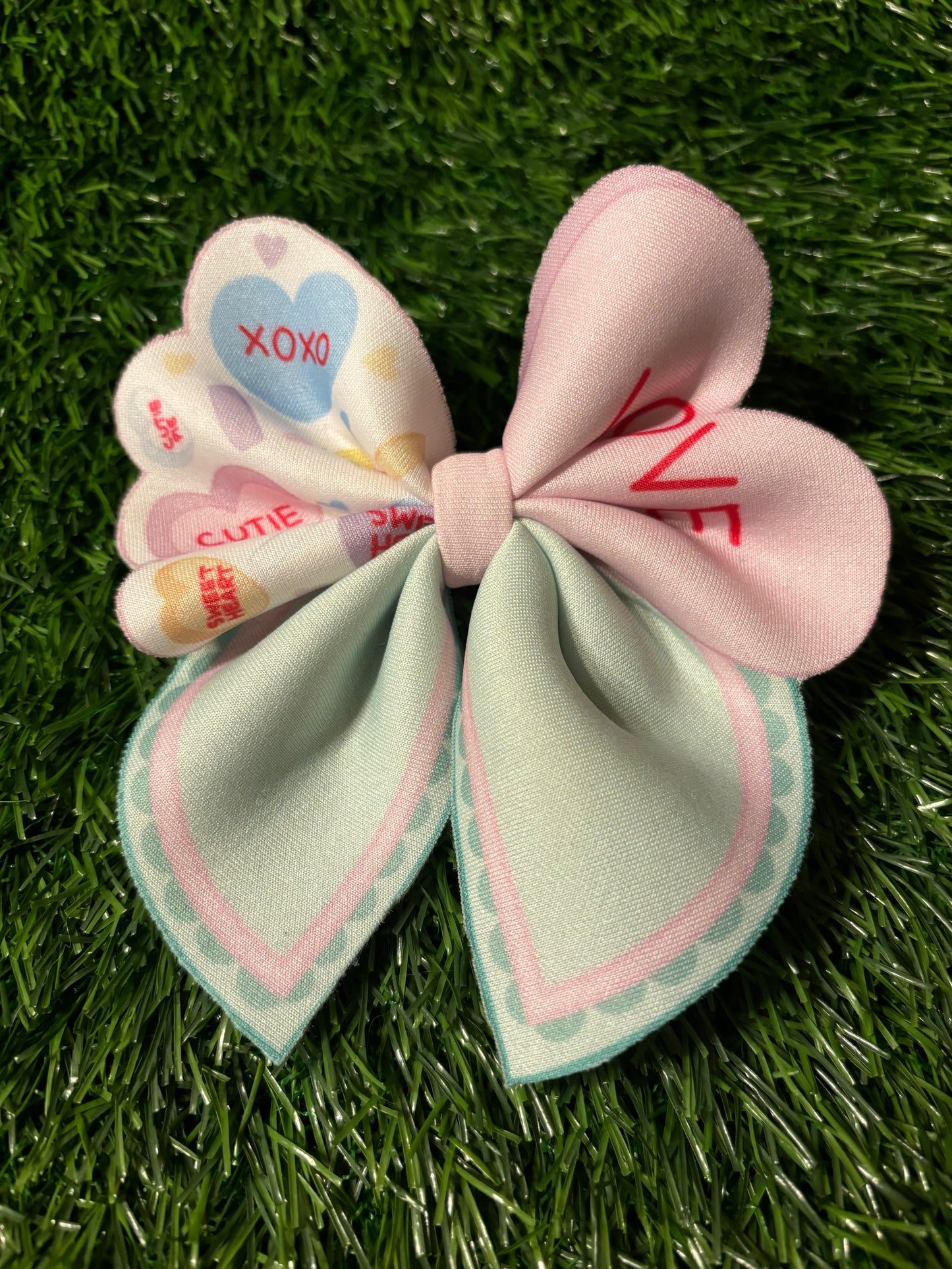 Mint convo hearts sailor bow