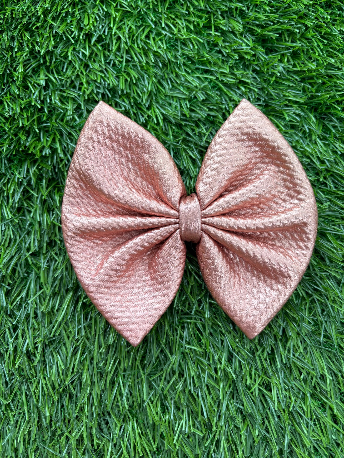 Rose gold foil regular bow